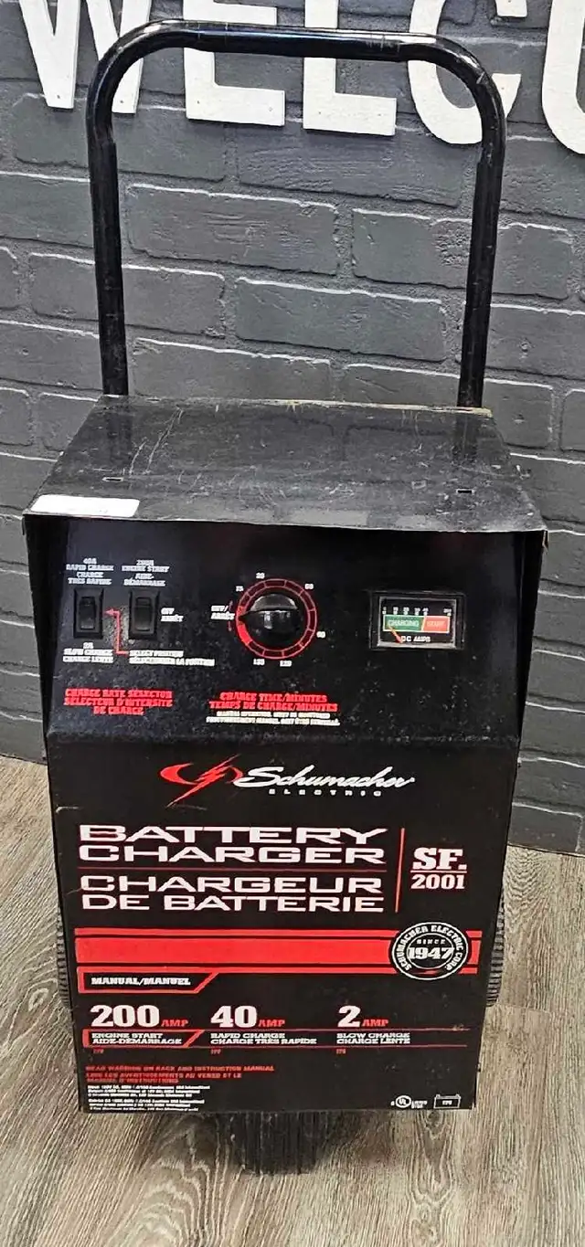 Schumacher 200 amp battery charger - Photo 2
