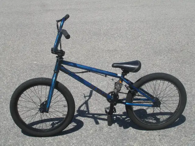 OUTGROWN BRAND NAME 20' GT BIKES REAL BMX STYLE BIKE! - Photo 4