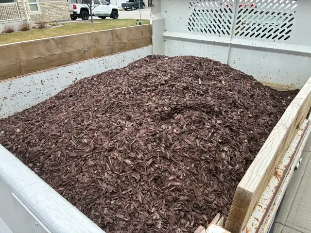mulch for sale - Photo 2