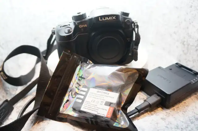 Panasonic GH4 4K Camera body - in Good Condition