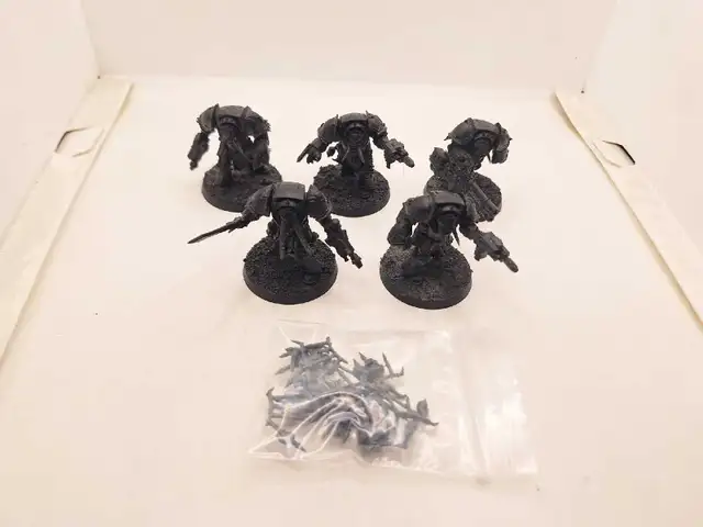 Warhammer 40k 5 Chaos Space Marine Terminators Primed Black