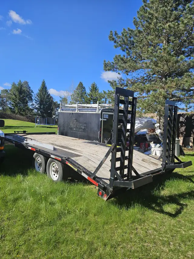 2020 Miska Flatbed