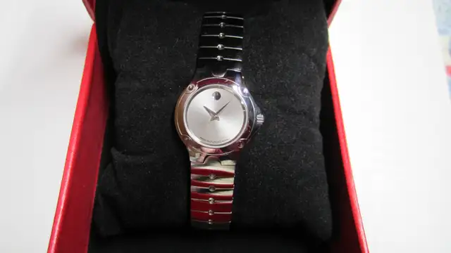 EXCELLENT WOMEN'S MOVADO QUALITY SPORTS EDITION WRISTWATCH - Photo 4