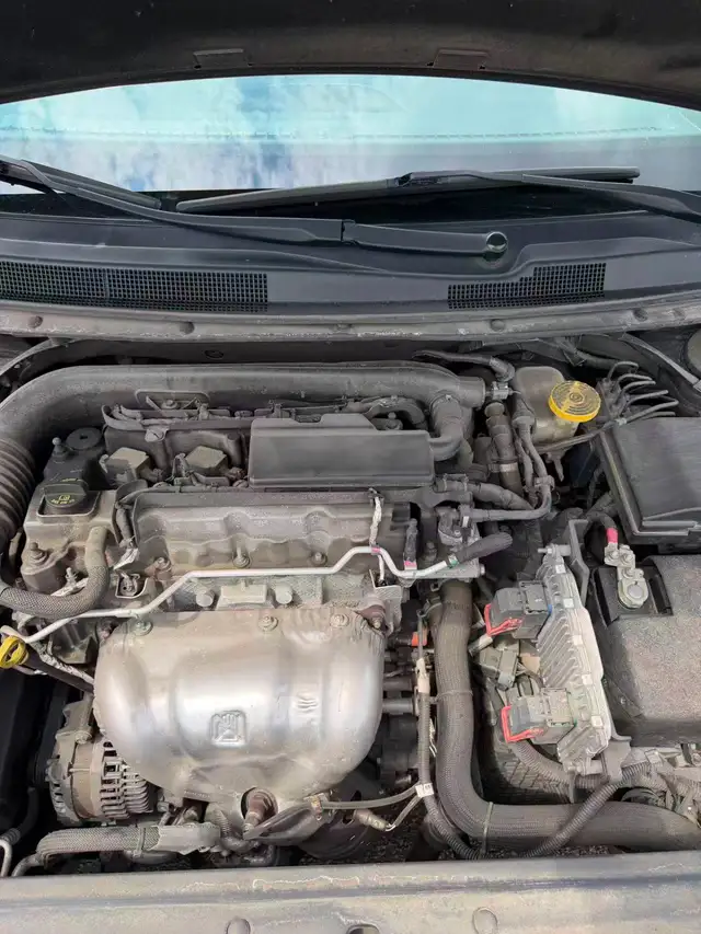 2015 Chrysler 200 LX  AS IS SELL $4999 - Photo 2