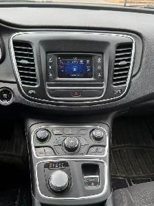 2015 Chrysler 200 LX  AS IS SELL $4999 - Photo 8