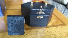 LOVELY BLACK LEATHER JEWELRY BOX WITH SEIKO TRAVEL ALARM CLOCK - Photo 8