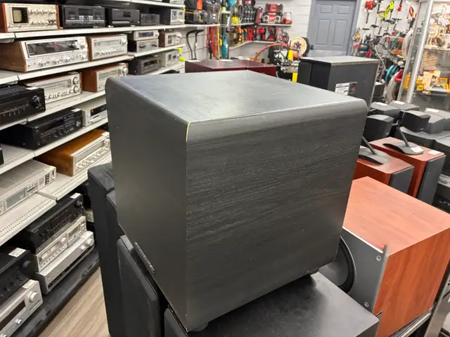 Cerwin Vega HTS-12 Sub - Photo 2