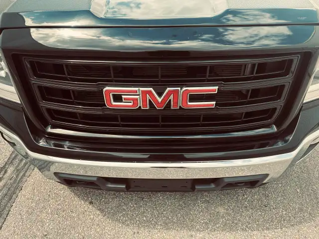 2015 GMC Sierra 1500 CREW CAB SLE TRIPLE BLACK - MORE GM TRUCKS - Photo 20