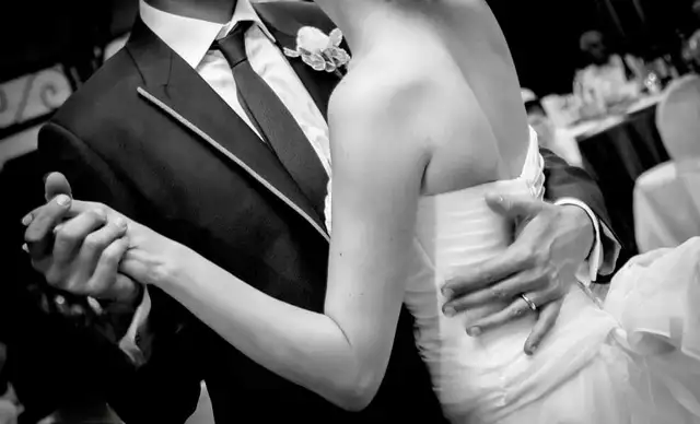 Social Dance Lessons/ PRIVATE/ Wedding Preparation - Photo 4