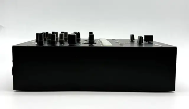 Numark Scratch 2-Channel DJ Mixer for Serato DJ Pro $299 - Photo 7
