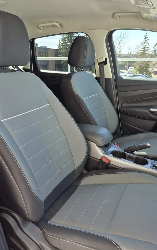 2015 Ford Escape SE - Photo 6