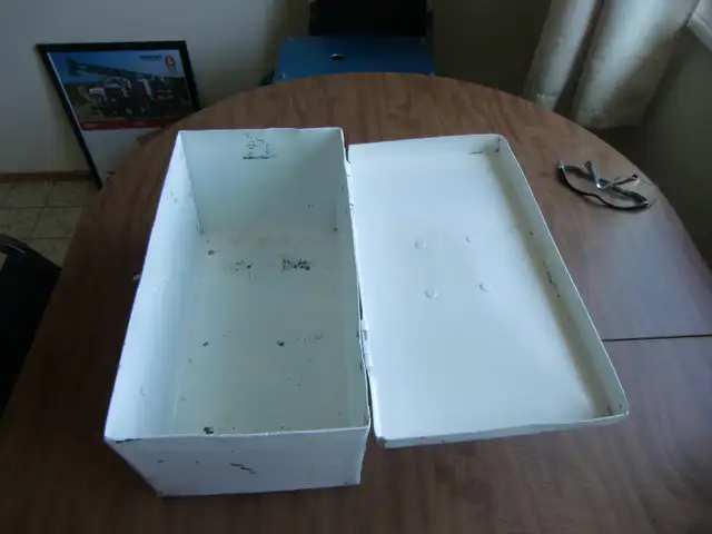 Tool Box - Photo 3