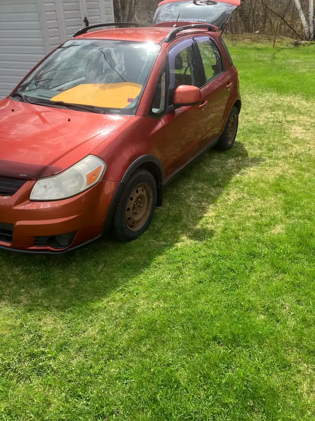 2009 Suzuki SX4 - Photo 2