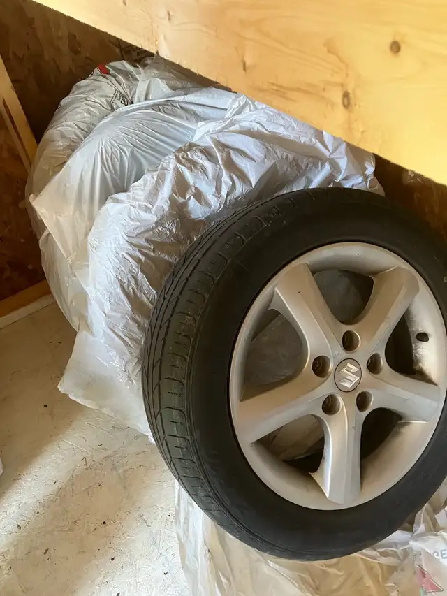 2009 Suzuki SX4 - Photo 3