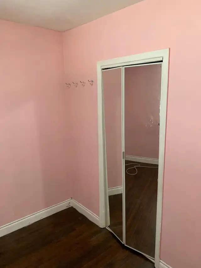 Room For Rent - Photo 13