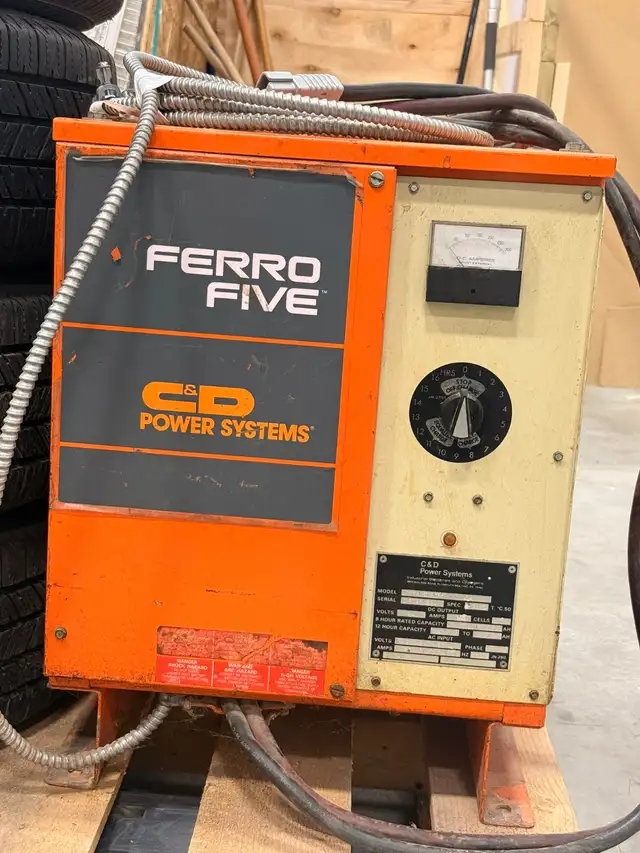 Ferro Five   Forklift Battery for sale - Photo 3
