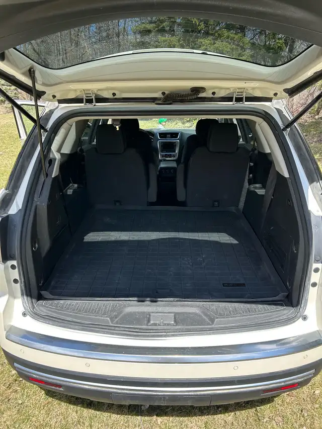 2015 GMC Acadia - Photo 8