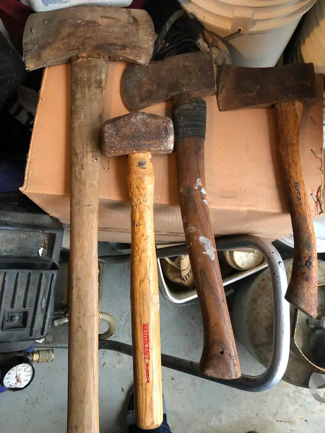 MOVING MUST SELL Cub Cadet roto tiller like new Snow blower - Photo 4