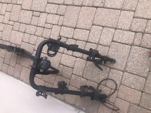SPORTRACK hitch mounted bike rack - Photo 2