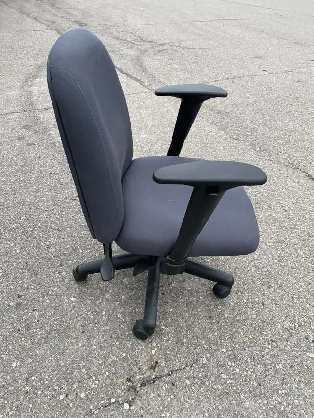 Hart Task Chair-Call Us Now! - Photo 2