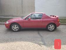 97 Honda Del Sol VTEC manual. Excellent. Low km