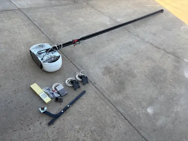 8’ Garage Door Opener - Photo 3
