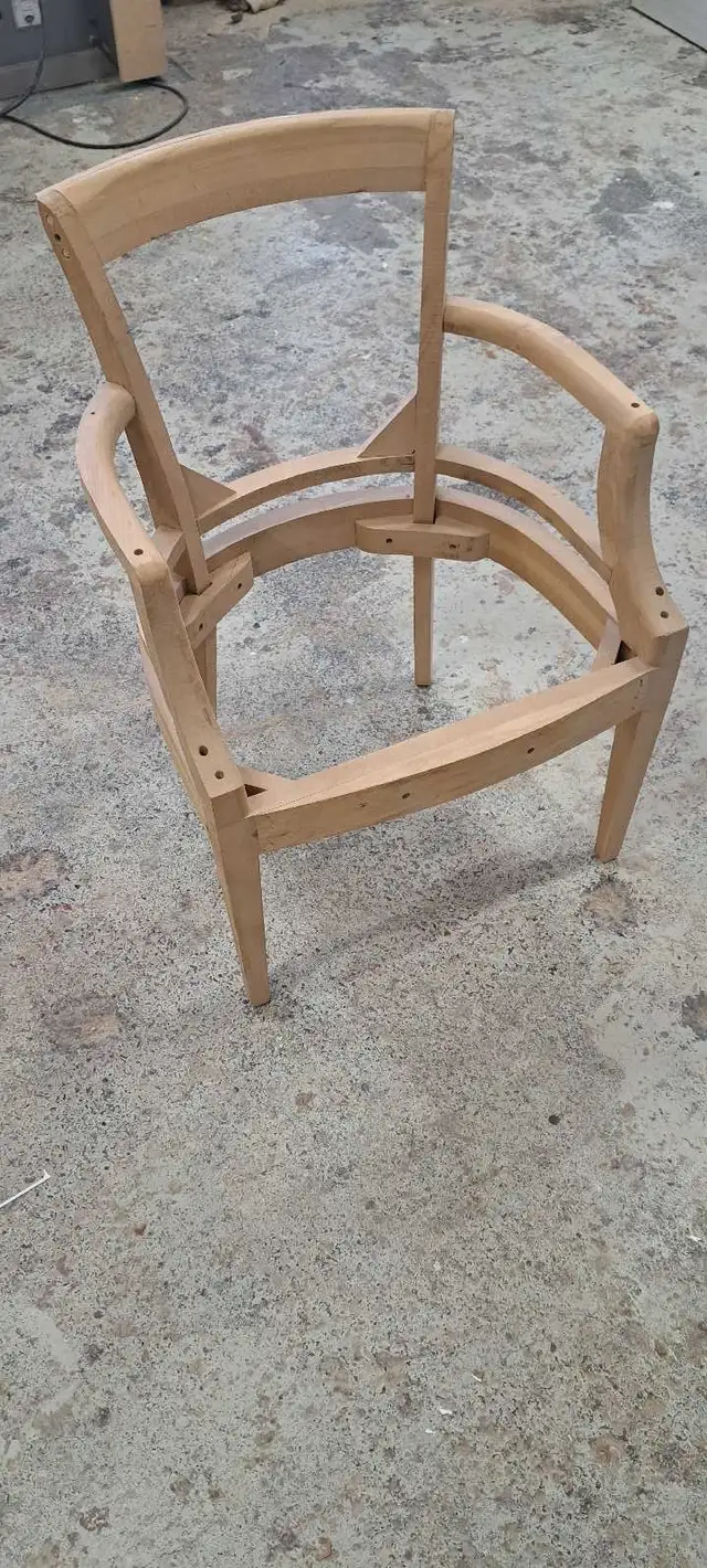 Chaise à rembourrer. - Photo 3