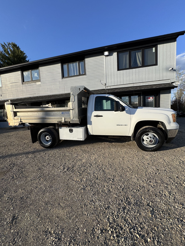 2013 GMC Sierra 3500HD ALUMINUM DUMP BOX DUALLY — CERTIFIED — - Photo 2