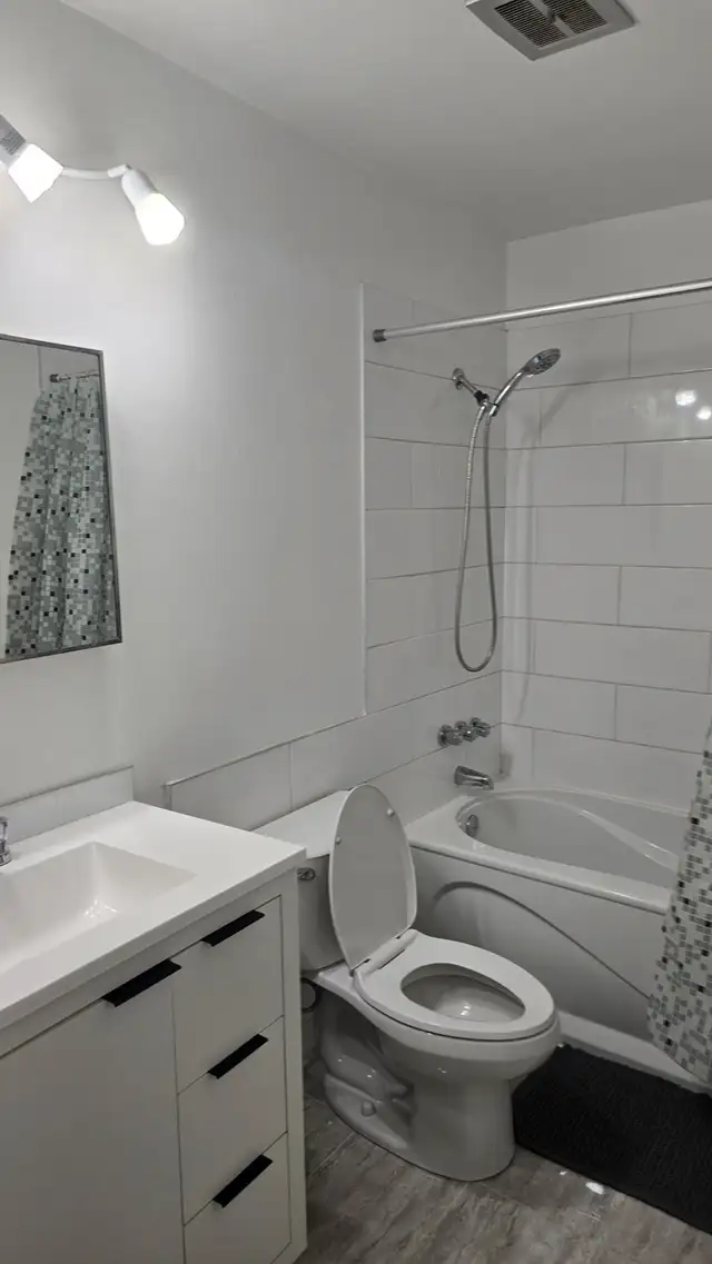 ST-JEAN-SUR-RICHELIEU, 3 1/2 tout renové pres tous services - Photo 6