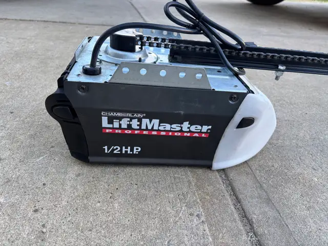 7’ Garage Door Opener
