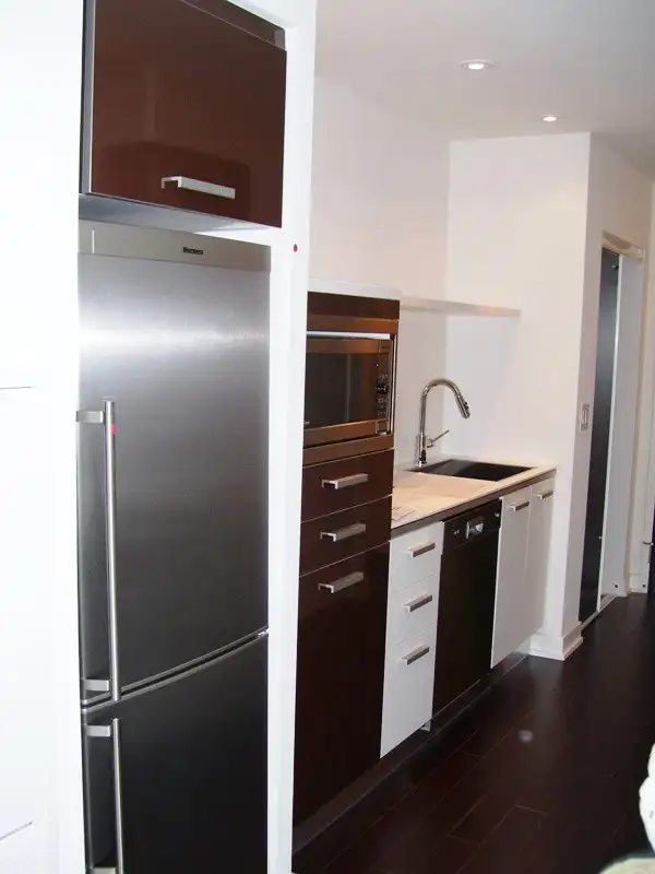 1 Bedroom City Place Downtown Toronto Lakeshore and Spadina 550s - Photo 2