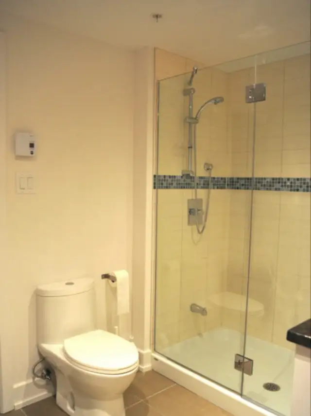 3BR/2BA Condo for Rent in Ville Saint-Laurent | Metro - Photo 4