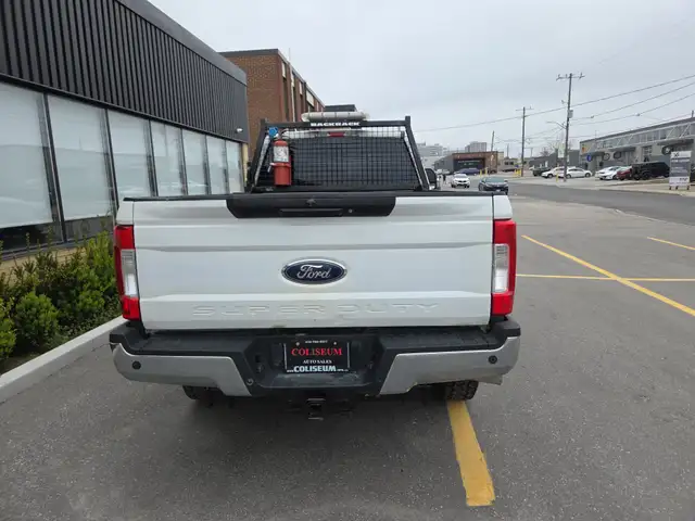 2018 Ford Super Duty F-350 SRW XL 4WD 6.7L POWER STROKE DIESEL-C - Photo 3