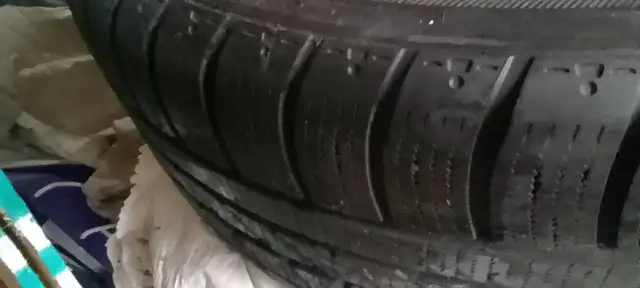 Rims and tires 225/50r17 5 bolt 5/100 $300 - Photo 4