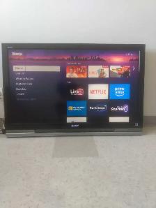 used Sony TV for sale has blue line in working condition - Photo 5