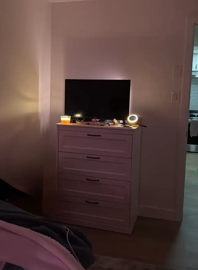 IKEA SONGESAND Dresser