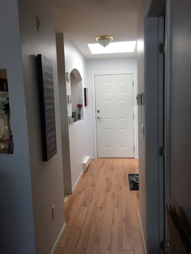 Spacious one-bedroom condo for rent in Aldergrove - Photo 7