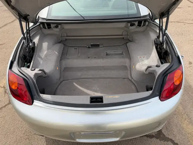 2004 Lexus SC 430 | Rear Wheel Drive | Convertible | Low Mileage - Photo 16