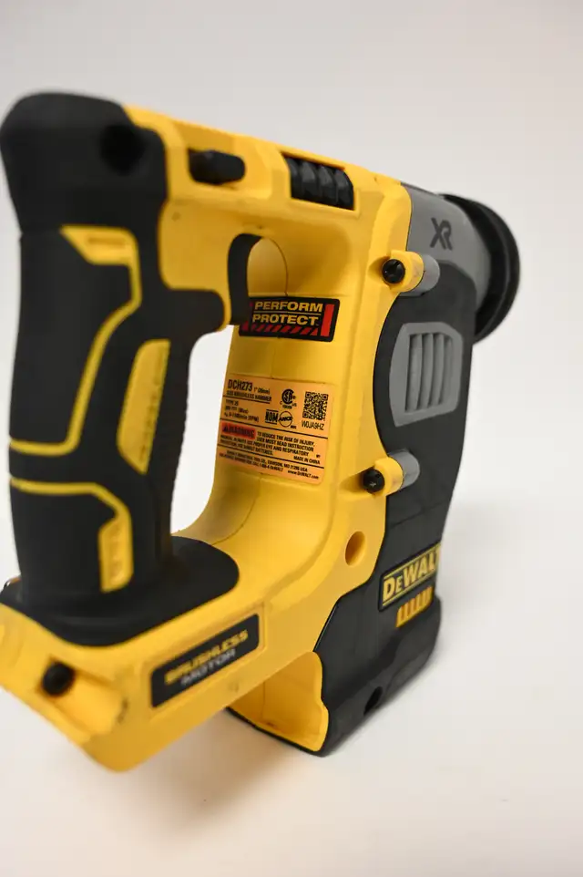 Dewalt Rotary Hammer Model DCH273 Tool Only USED in working - Photo 7