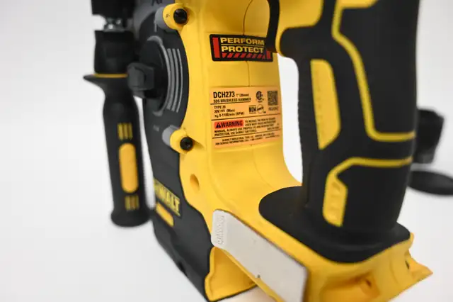 Dewalt Rotary Hammer Model DCH273 Tool Only USED in working - Photo 8