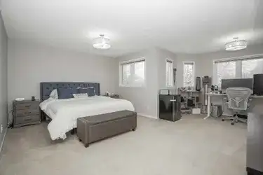 Private master bedroom for rent from June 1st