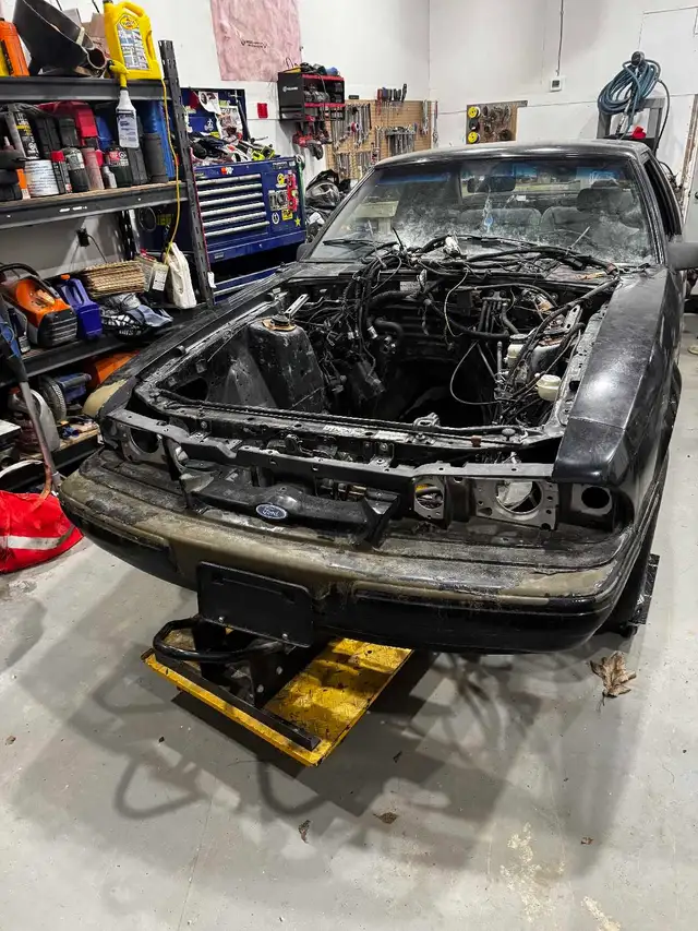 1988 Ford Mustang Project Car - Photo 5
