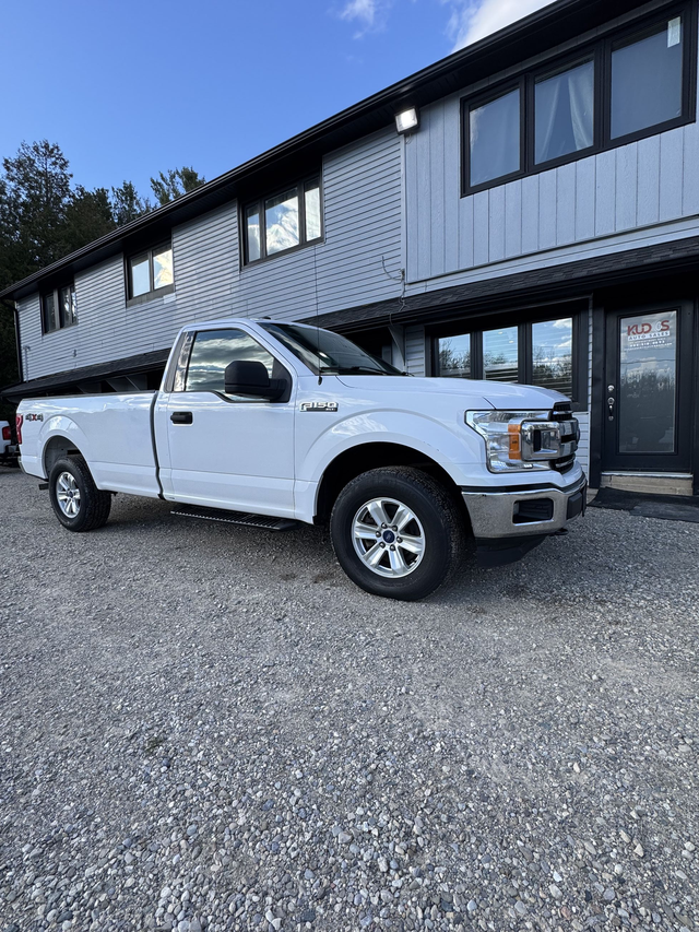 2018 Ford F-150 4x4 XLT 8 FT BOX WITH TONNEAU COVER — CERTIFIED - Photo 2