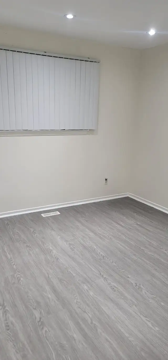 Full House With Basement For Rent in Brampton $2995 - Photo 8