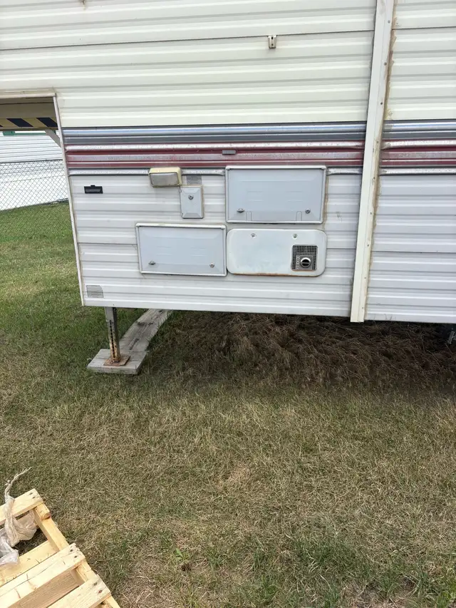 terry resort 5th wheel - Photo 6