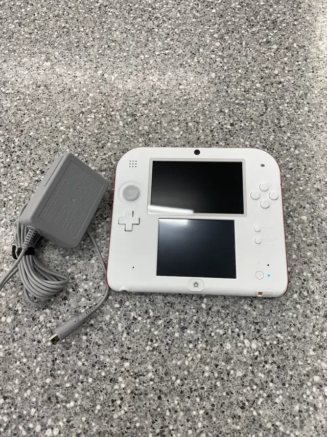 Nintendo 2 DS System - Photo 2