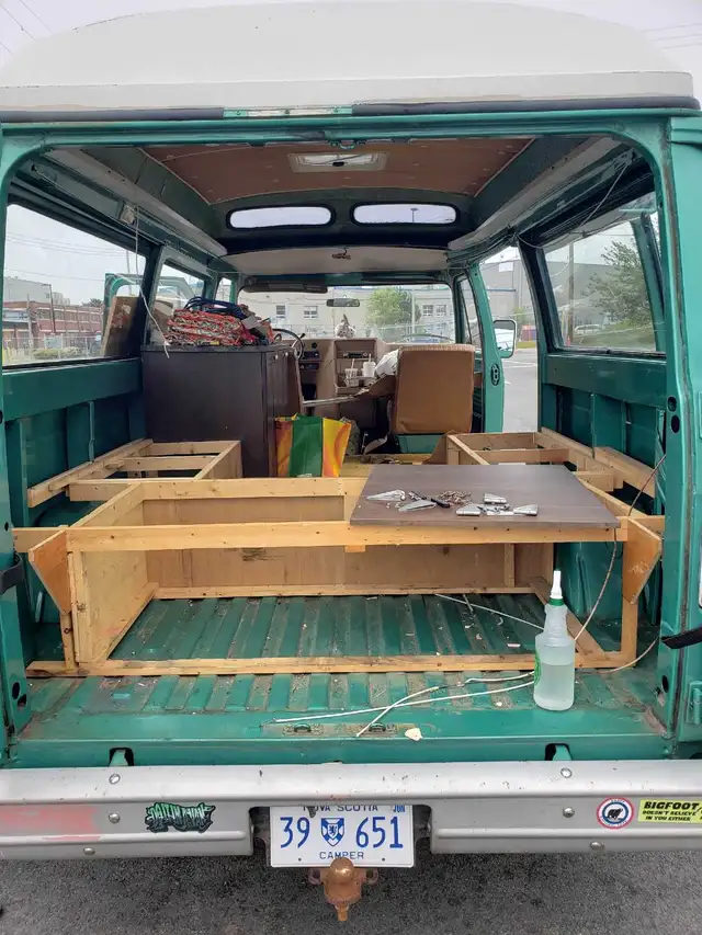 Chevy Camper Van - Photo 4