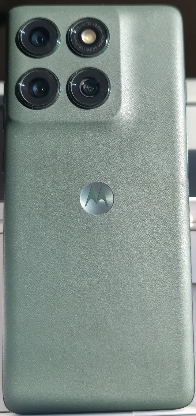 Motorala Edge 2025 5G 8 256GB - Photo 2