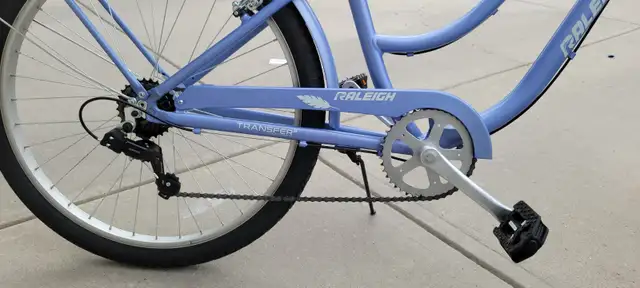 Raleigh Campus Comfort Bike – Excellent Condition - Photo 6