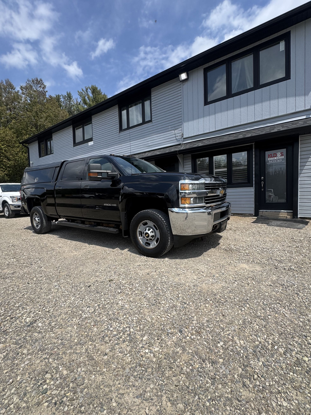 2016 Chevrolet Silverado 2500HD WITH TRUCK CAP 4x4 — CERTIFIED —
